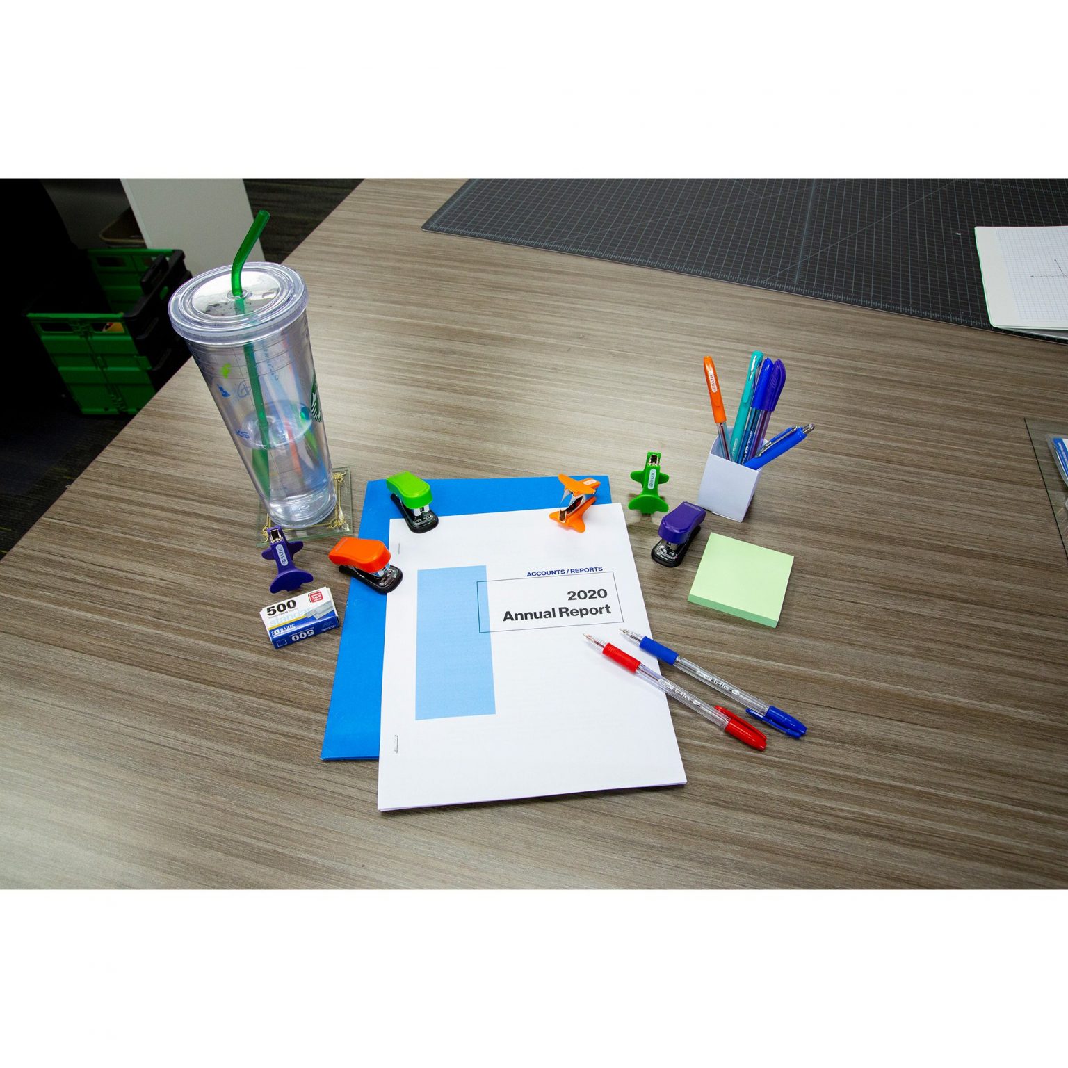 Fancy Stapler Set Crown Office Supplies