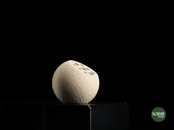 H3li0 Gaia spherical desk pen organizer in beige